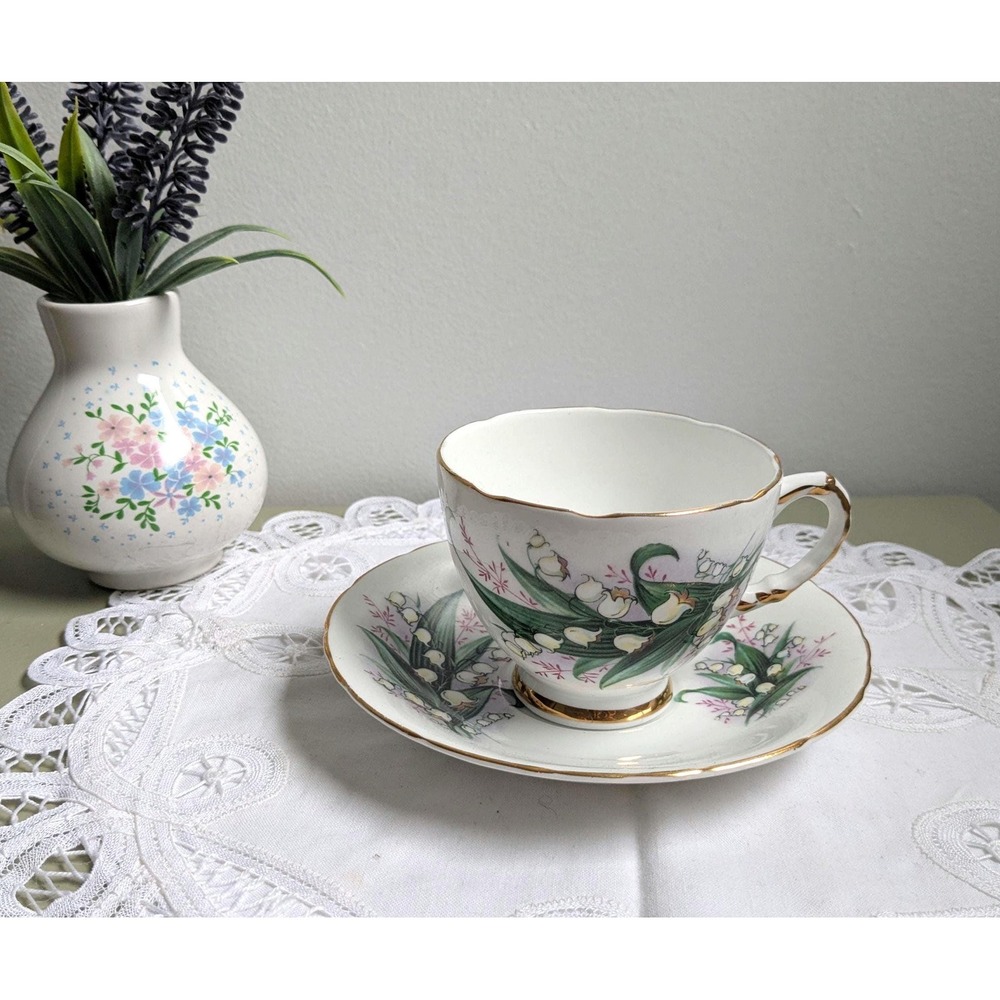Royal Trent‎ Lily of the Valley Teacup and Saucer Set, Fine Bone China England